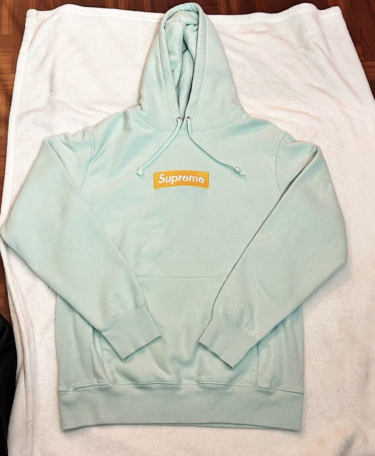 blue supreme hoodie box logo