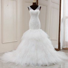 Elegant Mermaid Wedding Dresses V-neck Sleeveless Tulle Applique Bridal Gowns