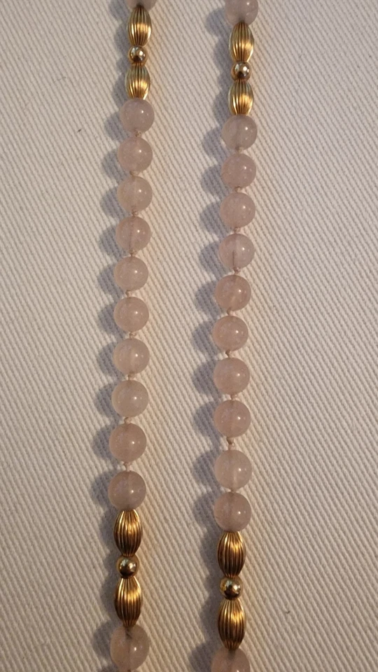 Collar de cuentas de cuarzo rosa y oro 14k macizo con detalles de 14 kg - 40" de largo Foto 4 de 4