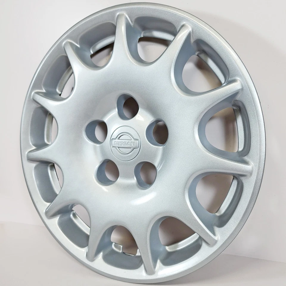 ONE REFINISHED 1997-1999 Nissan Maxima 53054 15" Hubcap Wheel Cover 40315-0L700 - Image 2 of 4