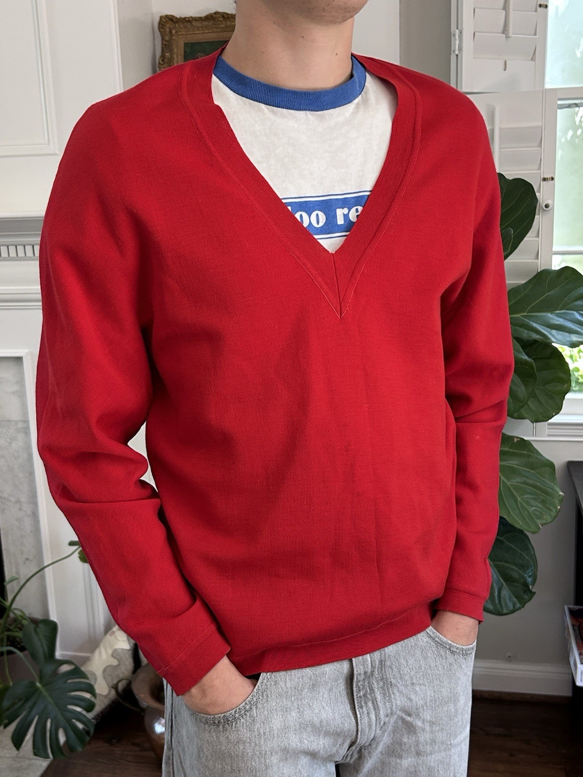 Joseph, VTG 60s Saint Joseph I.Magnin 100% Wool Sweater M V-Neck France Red