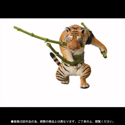 Tamashii Web One Piece Figuarts ZERO Artist Special Roronoa Zoro