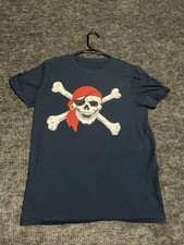 Pirate Skull And Crossbones T-shirt piratevibes Size Small