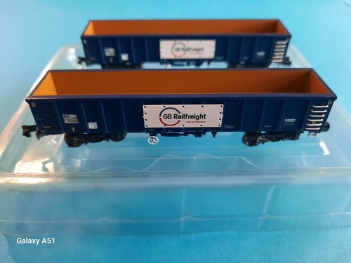 Dapol 2F-025-005 N - MJA GBRf Bogie Box Van TWIN 502023 & 024 | Condition: Neu