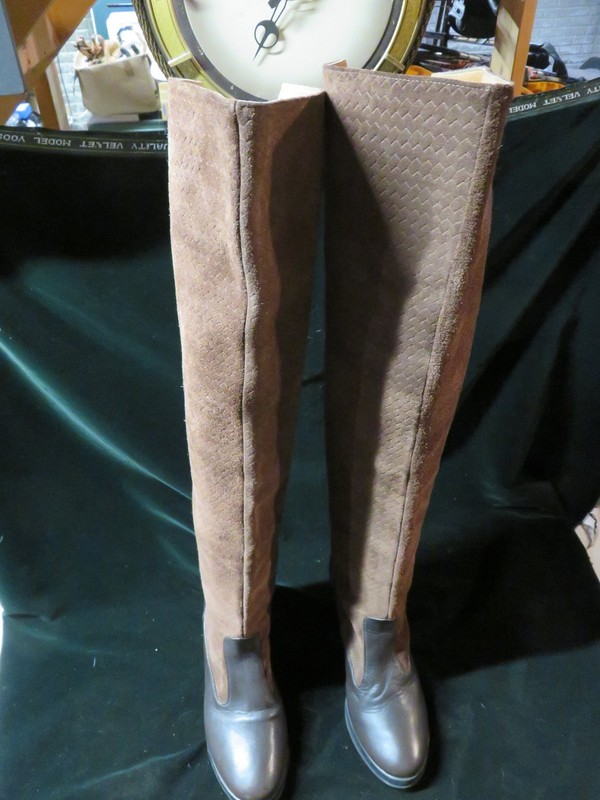 RODEBJER Brown Suede & Leather Knee High Boots 3 ½” Heel sz 6.5-7 EUC!