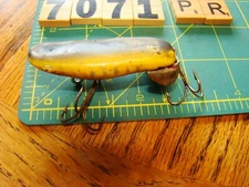 V7071 PR Mermade Scatback Minnow Antique   FISHING LURE