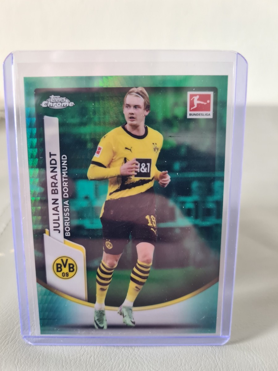 Julian Brandt 2023-24 Topps Finest UEFA Refractor Auto 直筆サイン