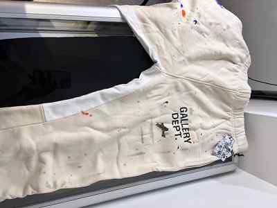 *Brand New* Gallery Dept. Flare Sweatpants Cream