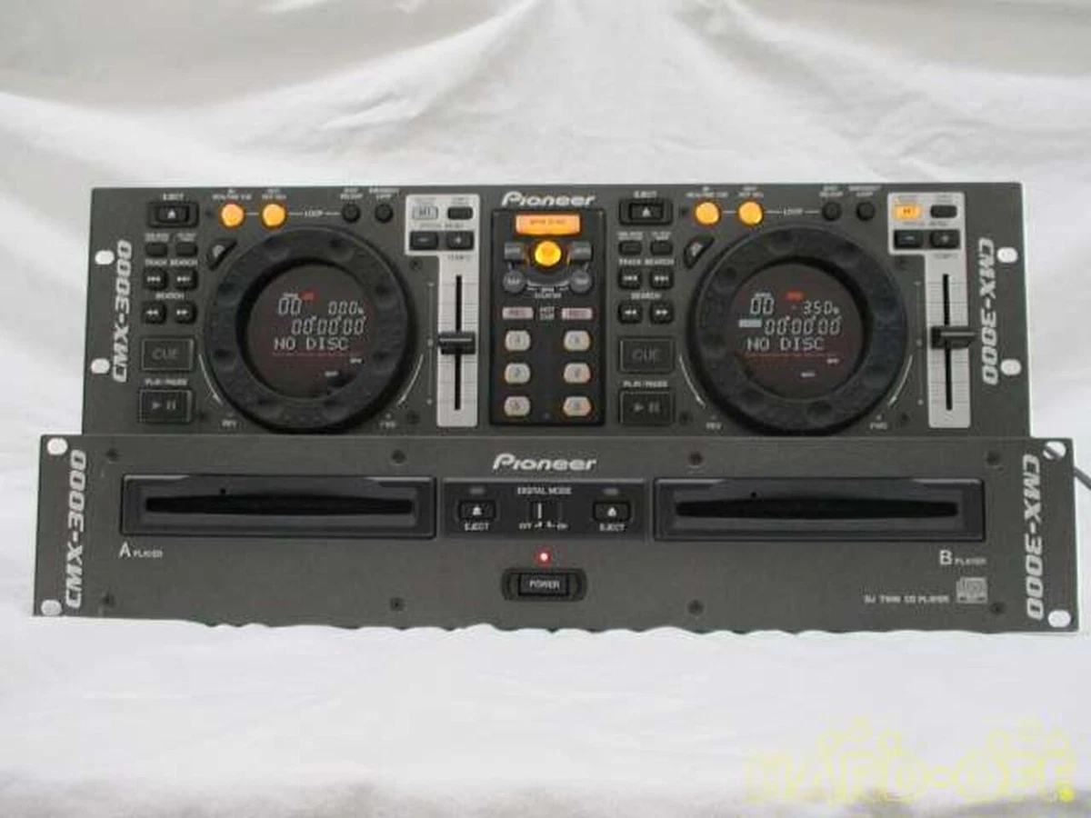 Pioneer CMX-3000 Dual Twin Pro Professional DJ CD CDJ Player Deck