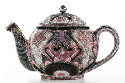 Special Judith Leiber Earl Grey Teapot multi Tea Bag Clutch