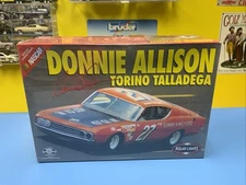 Polar Lights Donnie Allison Torino Talladega #6601 NEW