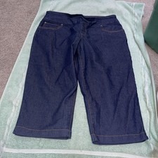Time And Tru Capri Denim Pull On Jeans 5 Pockets Size Large 12 - 14 
