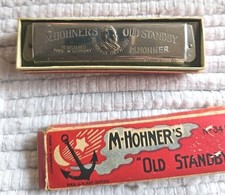 Vintage Harmonica M-Honners's 34B "Old Standby" in original box red Key C M