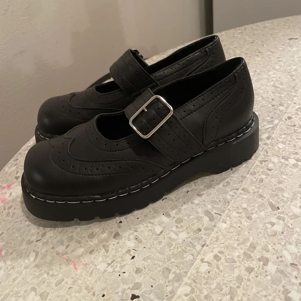 Anarchic T.U.K. Zapatos de cuero negros Mary Janes con correa de hebilla tacones gruesos talla 8 Foto 3 de 4