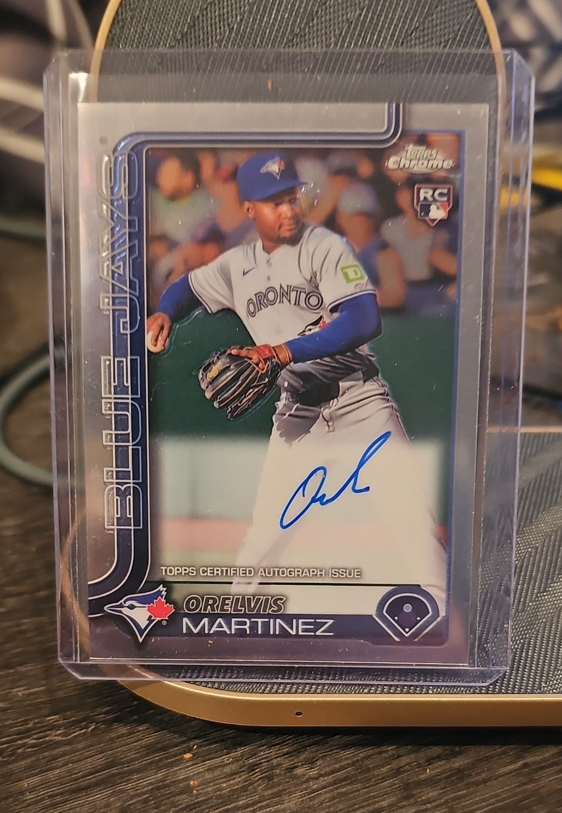 2025 Topps Chrome - Rookie Autographs Orelvis Martinez #RA-OM (AU, RC)