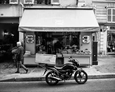 Fine Art Photography 5x7, 8x10, 11x14, 16x20 - Paris, France Street