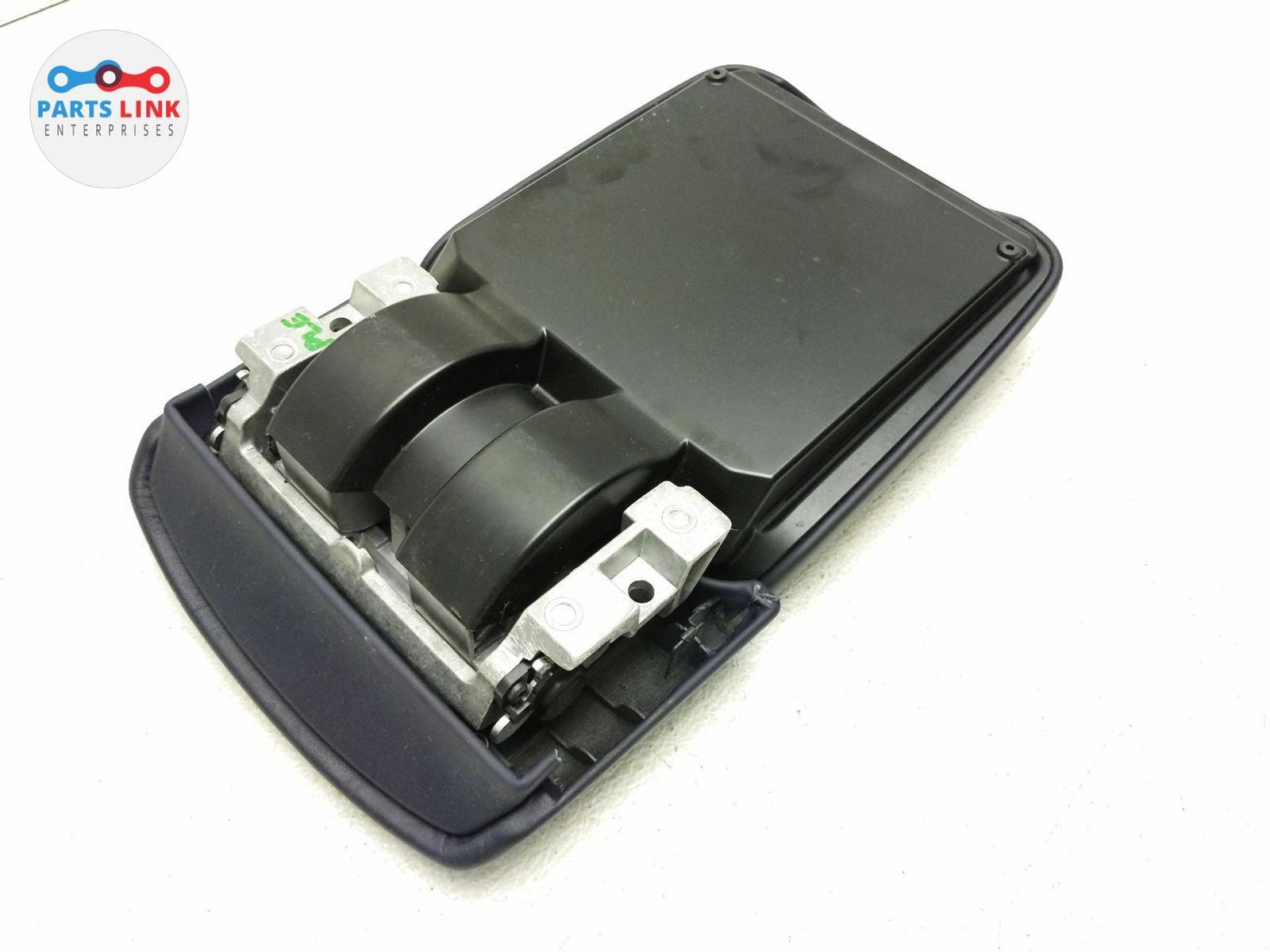 Bentley Bentayga 2016-2020 LEFT Center console