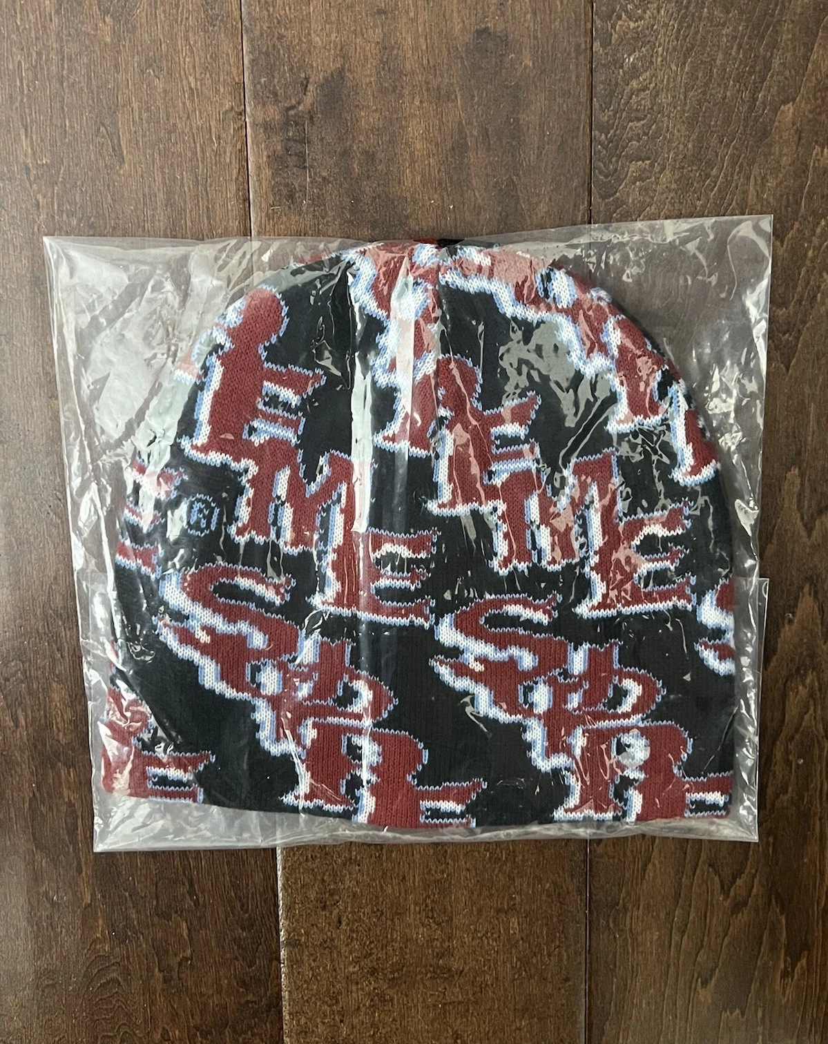 Supreme SS26 Slanted Gothic Outline Graphic Beanie Black One Size New IN HAND
