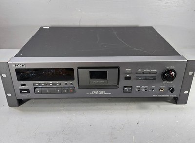 Sony Digital Audio Recorder High Density Linear A/D D/A Converter PCM-R300 WORKS