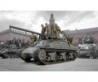 Italeri 1:35 M4A1 Sherman With U.S. Infantry