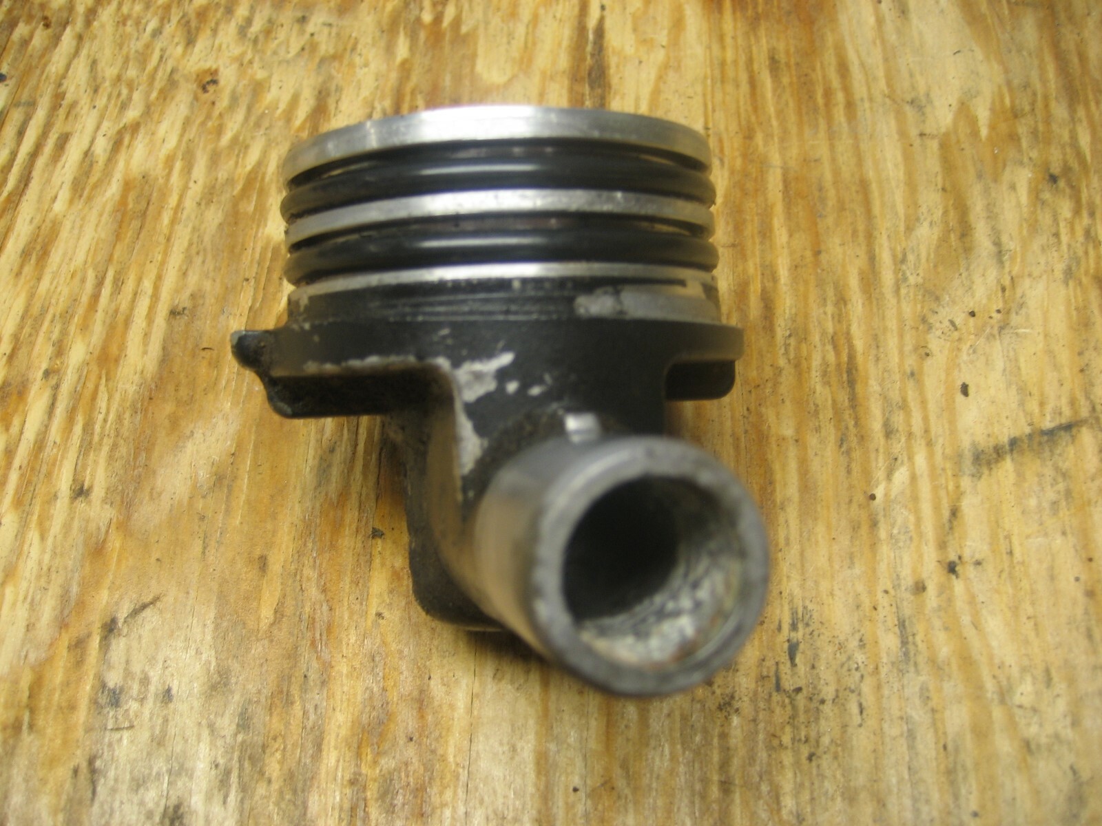 JOHN DEERE 2305 TRANSMISSION FITTING LVU800808 eBay