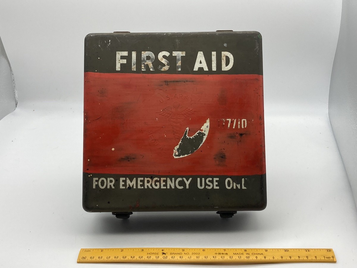 US Army First Aid Kit Box 米軍 ミリタリー ステンシル US Army First Aid Kit Box 米軍 ミリタリー ステンシル US