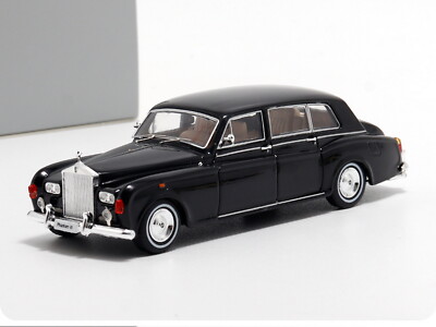 DCM 1/64 Scale Rolls-Royce Phantom VI Black Diecast Car Toy