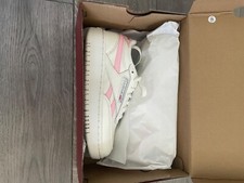 Image of brand new reebok trainers pink
