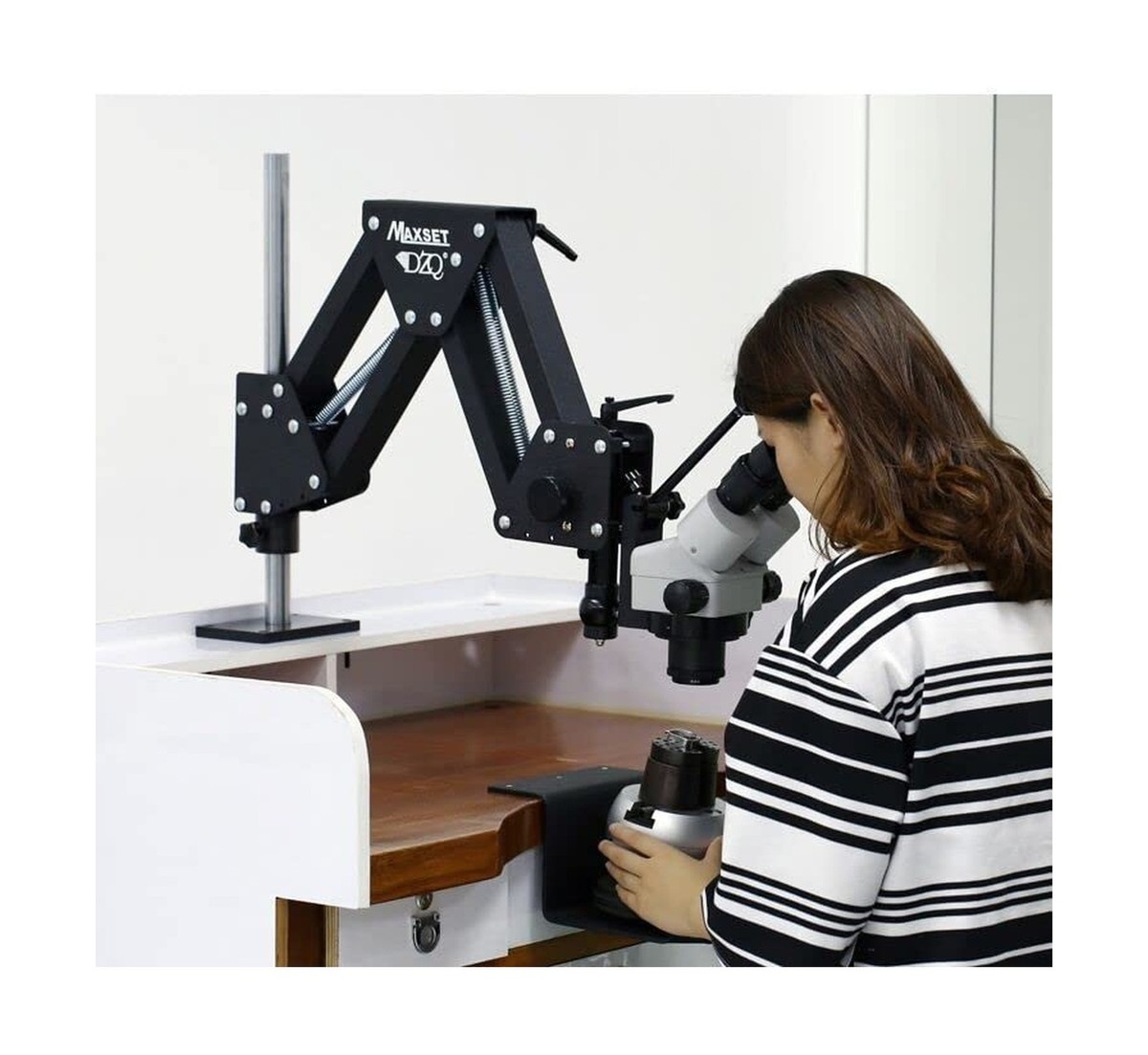 DZQ ZQ-1 Multi-Directional Microscope Micro-Setting Microscope,7X