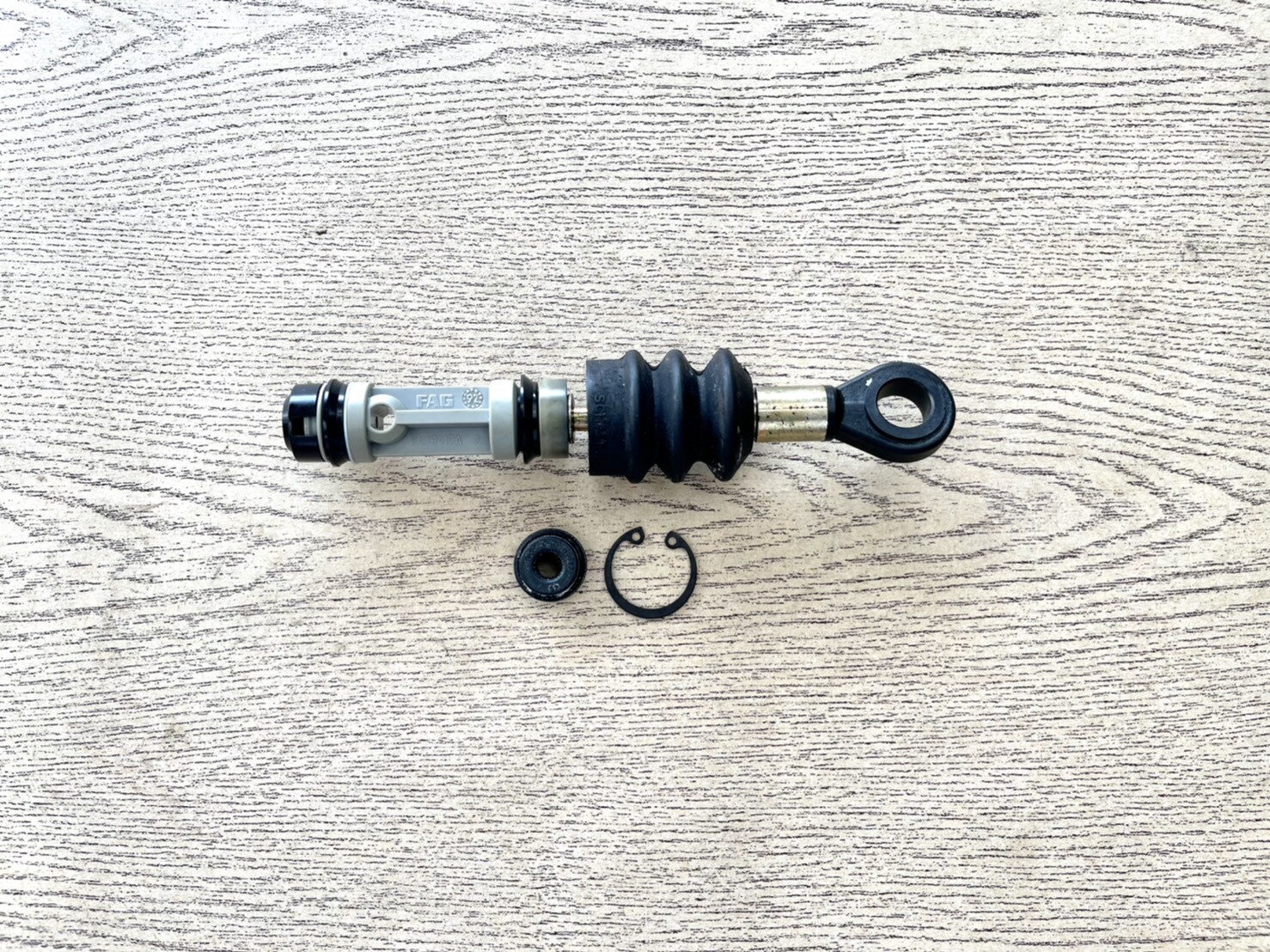 GENUINE 21521158144 Input Cylinder Clutch Repair Kit BMW E34 E32  