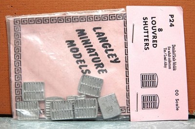 LANGLEY MODELS HO/OO SCALE LOUVERED SHUTTERS # P24