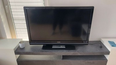 Toshiba LCD Colour TV - Fernseher  42 Zoll
