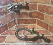Zapatos de Caballo Espuelas Hechos a Mano de Colección Hierro Forjado Vaquero Arte en Metal Rollo de Metal