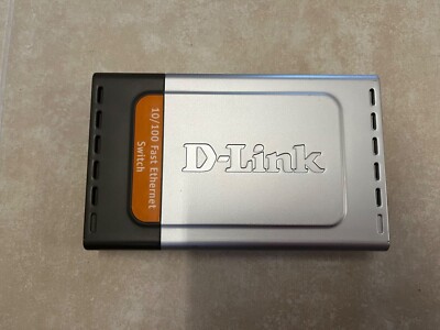 D-LINK DES-1008D 10/100 Fast Ethernet Switch