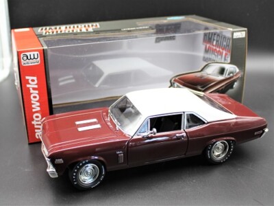 Chevrolet Nova SS 396 MCACN & Class of 1970 American Muscle 1:18 Auto World NEU