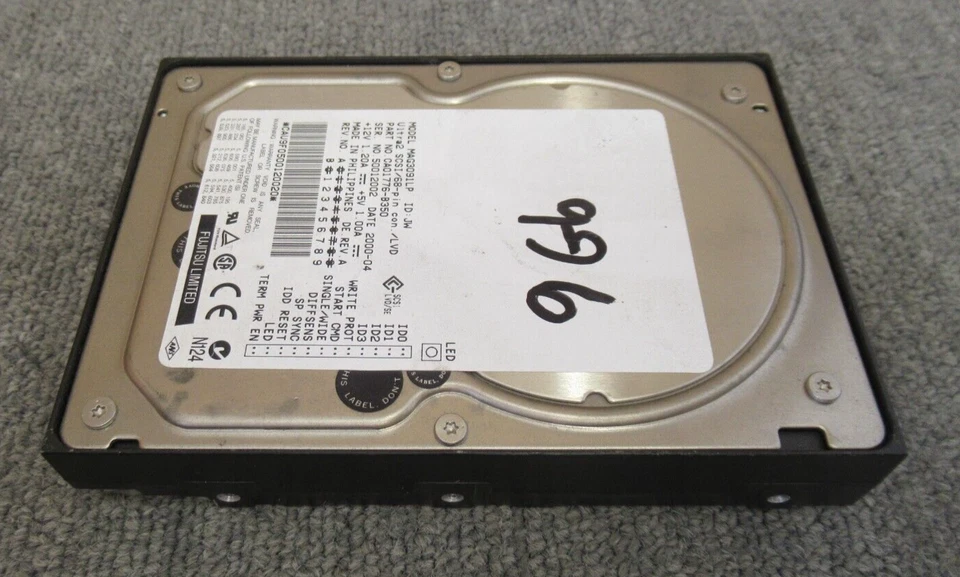 Fujitsu MAG3091LP CA01776-B350 9.1GB 10000RPM SCSI 2MB 3.5" Internal Hard Drive - Image 4 of 4