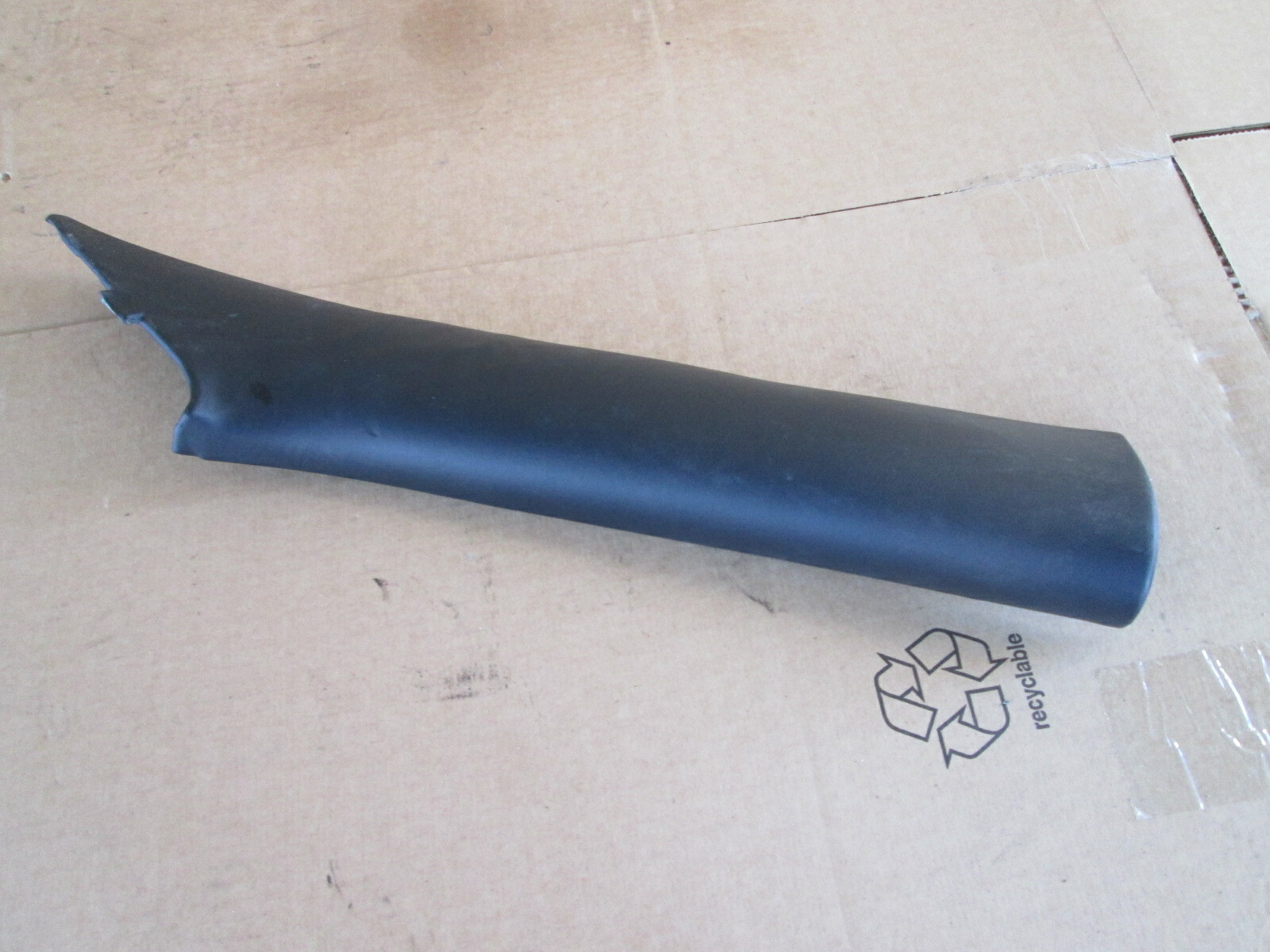 Ferrari California - RH Interior Front Pillar Cover Panel # 80581100