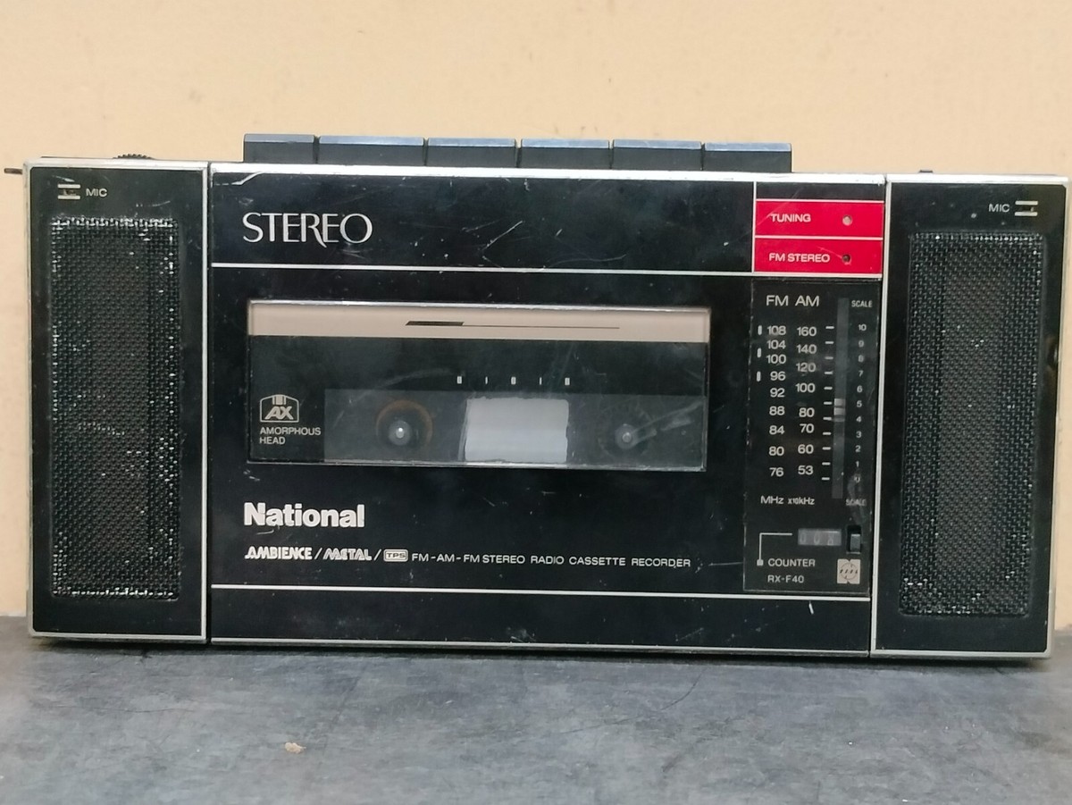 For Parts or repiar National RX f 40 Walkman Cassette player