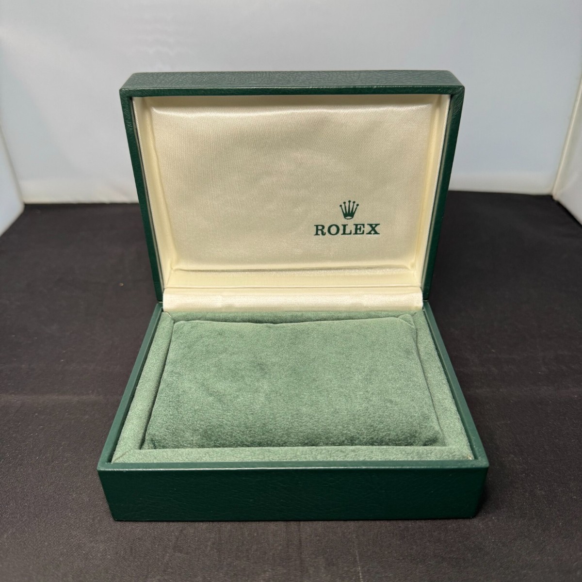 ROLEX Watch Box Case 11.00.01【No Outer Case】Strange noise 100