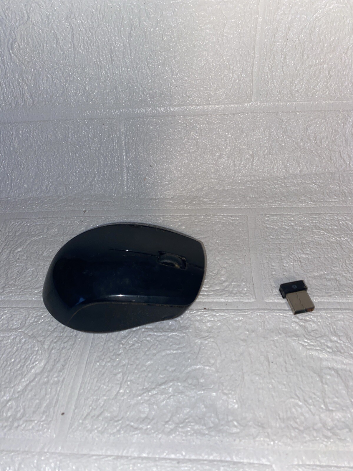 Onn M730R Wireless Black Mouse for Effortless Navigation-image