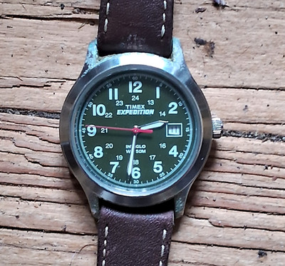 Timex Men's T40051 Expedition Metal Field 37mm Leather Strap Watch new battery