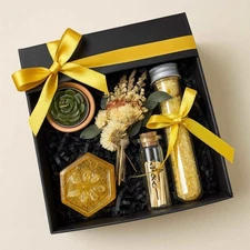 🌸 Luxury Spa Gift Box for Her – Handmade Self-Care Package