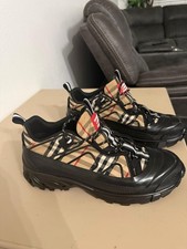 Burberry Arthur Nova Check Low Top Black Lace Up Men's Sneakers