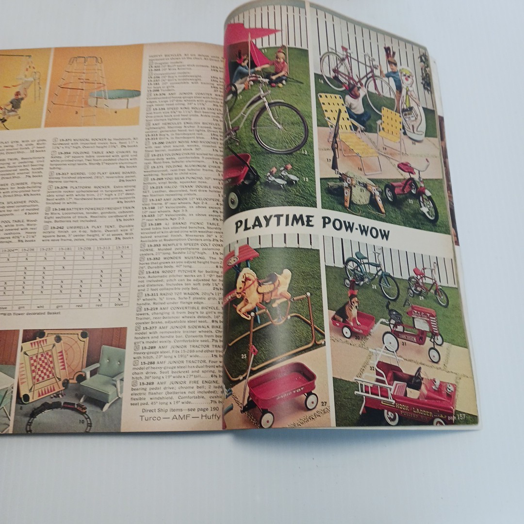 Vintage 1969 Top Value Stamps Family Gift Catalog Amazing MCM Decor Fashion toys