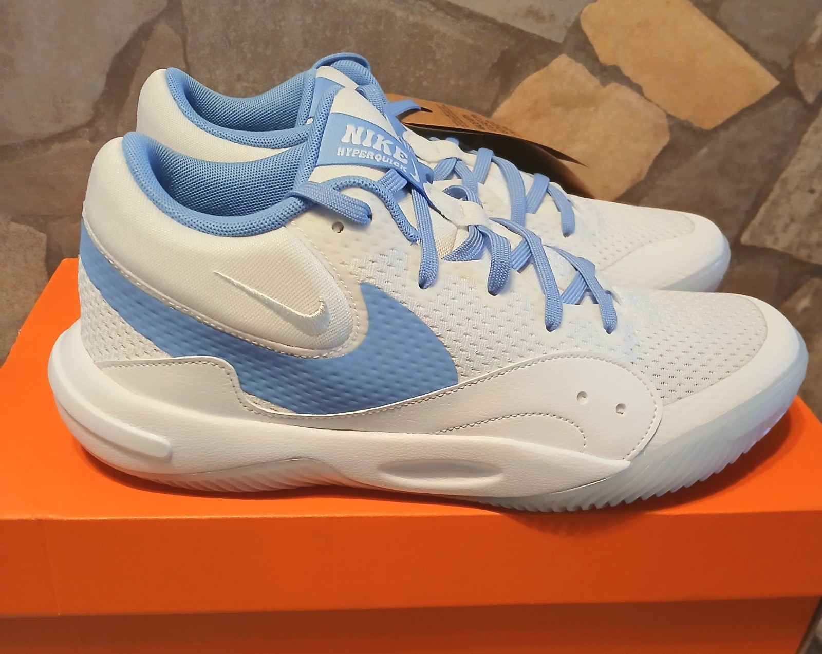 Nike Hyperquick Volleyball Womens SIZE 9 Mens 7.5 Shoes Valo