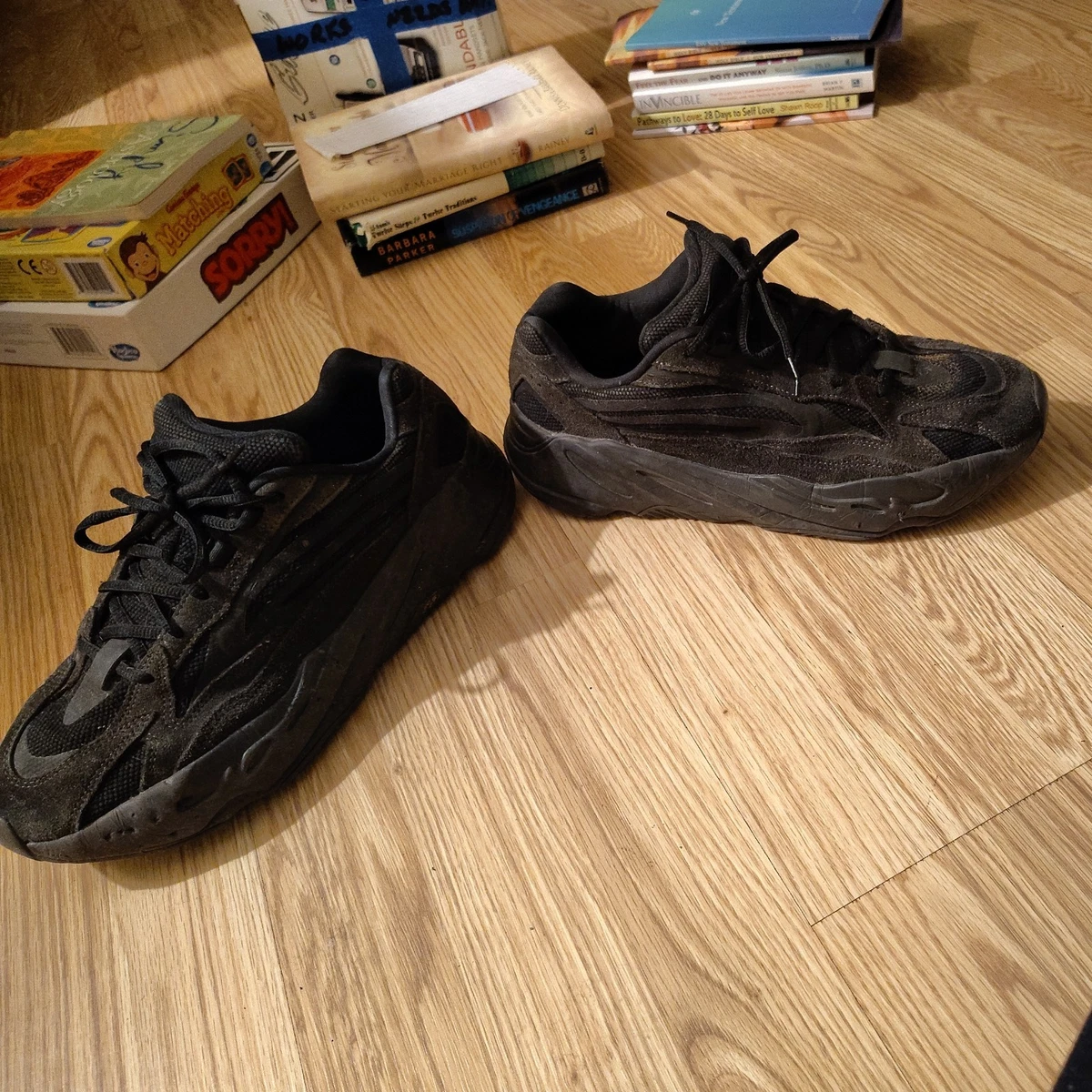 adidas gazelle silver green womens Yeezy Boost 700 V2 Vanta Size 11 USED – Capital BST main image 1