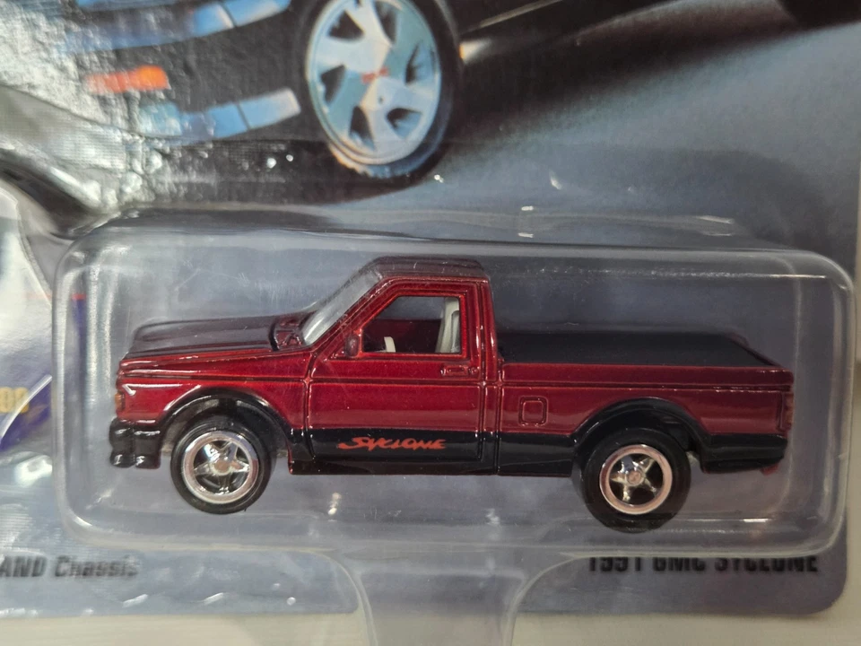 1997 Johnny Lightning Truckin' America #26 1991 GMC Syclone Truck Red LTD ED - Image 3 of 4