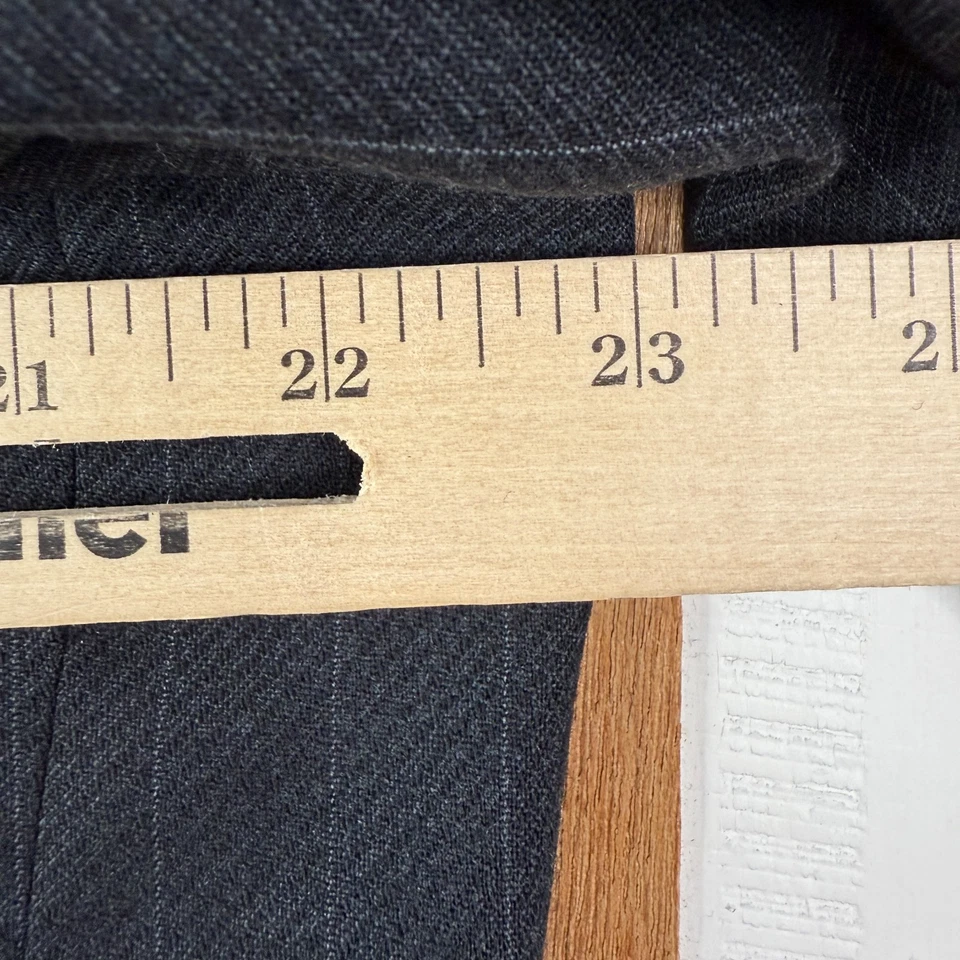 Tallia Uomo Suit Mens 42L Gray Pinstripe 3 Button 100% Wool Pants 40x30 Cuffed - Image 3 of 4