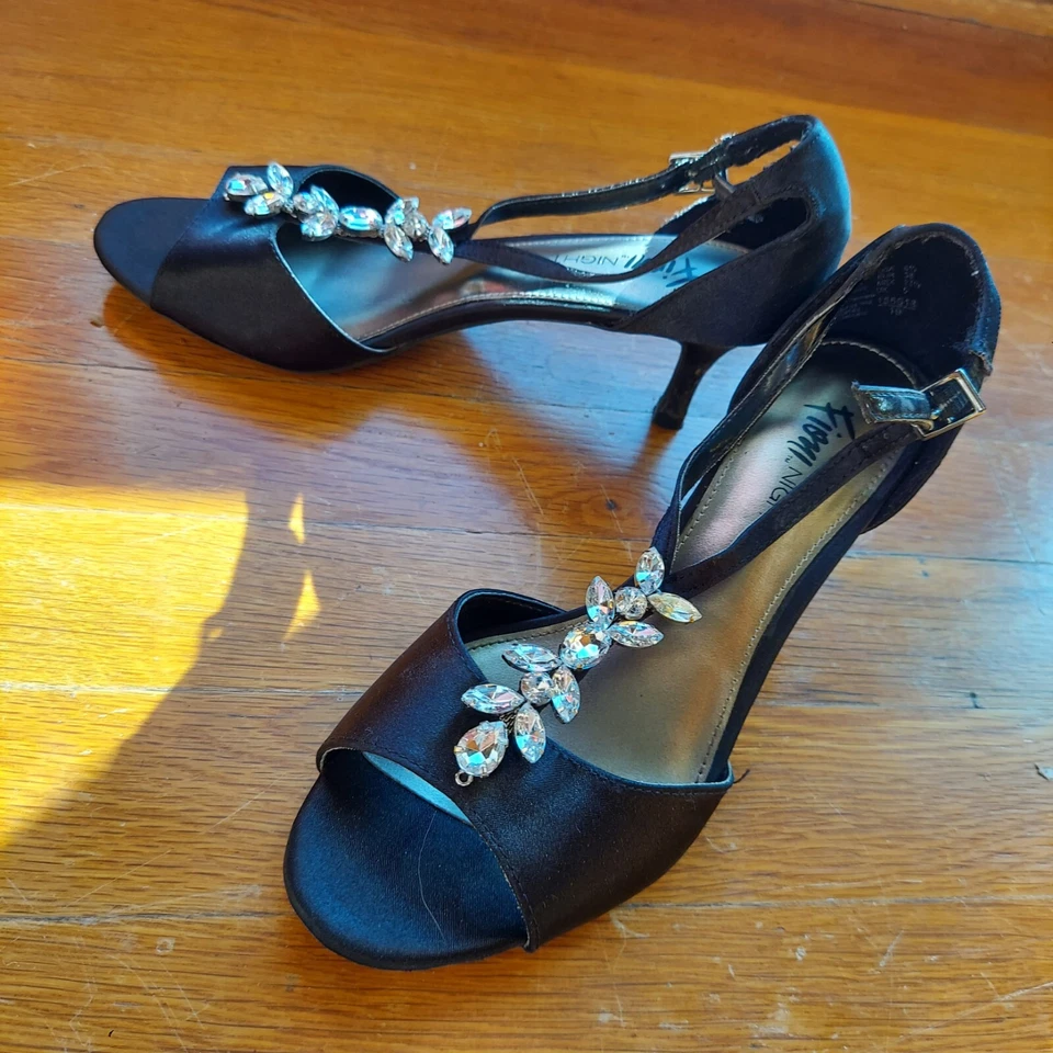 Fioni Night Short Black Open Heel With Rhinestone Detail Size 6 1/2 Prom - Image 2 of 4