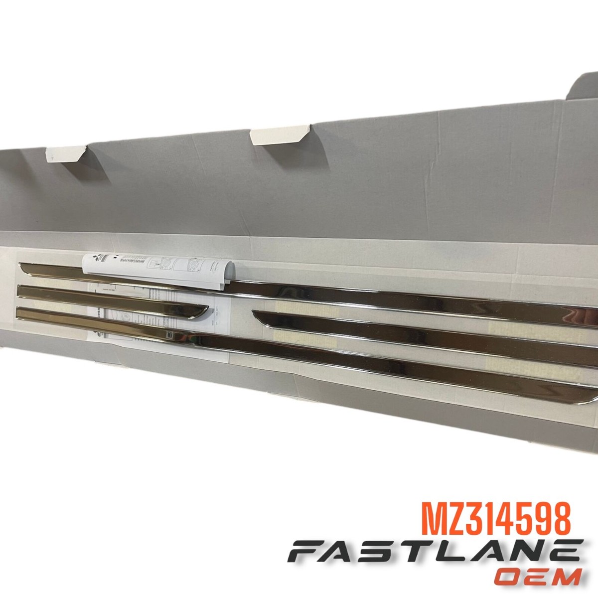 2020-2024 MITSUBISHI OUTLANDER SPORT CHROME LOWER DOOR GARNISH NEW